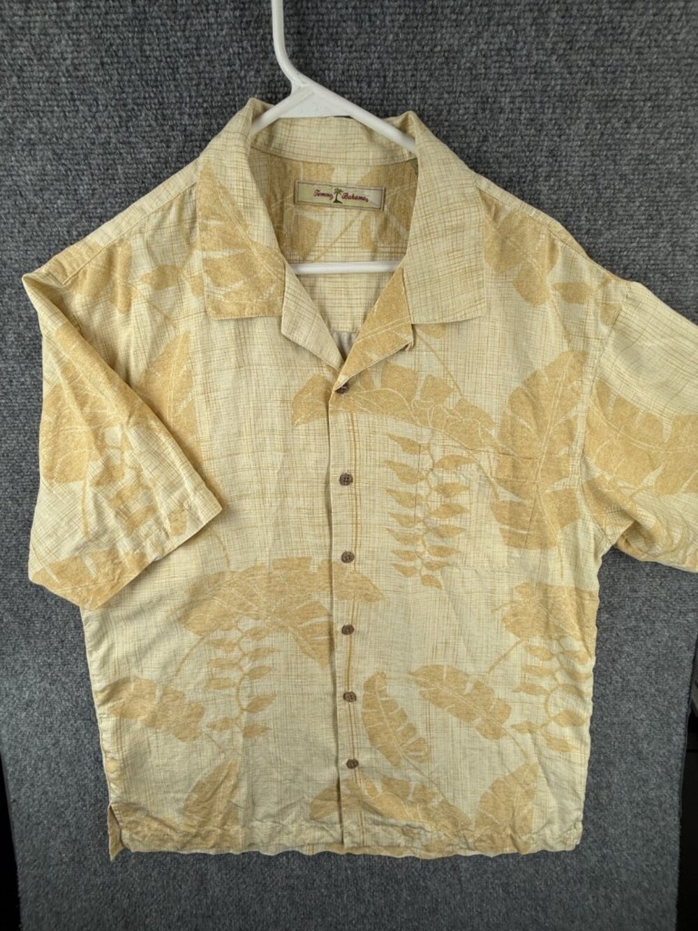 Tommy Bahama Button Up Shirt Short Sleeve LG Silk Hawaii Tropical Yellow Floral